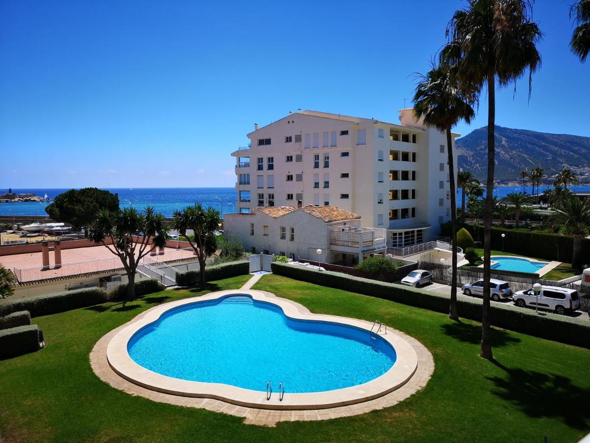 Acogedor apartamento frente al mar con piscina Altea Exterior foto
