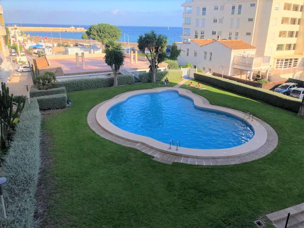 Acogedor apartamento frente al mar con piscina Altea Exterior foto